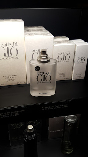 Cosmetics Store «SEPHORA», reviews and photos, 4174 The Strand Ste 321, Columbus, OH 43219, USA