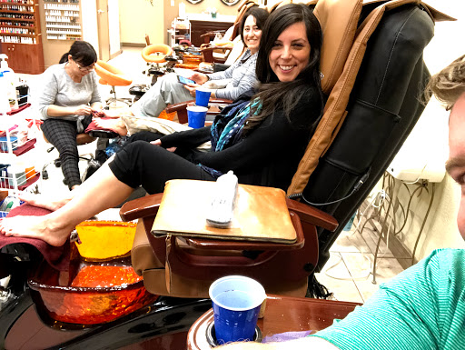 Nail Salon «Sun Lakes Nails & Spa NK», reviews and photos, 4991 S Alma School Rd, Chandler, AZ 85248, USA