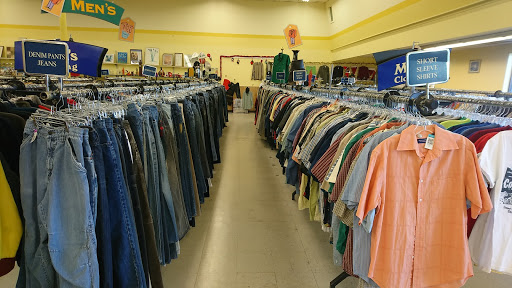 Thrift Store «Thrift Town», reviews and photos, 5700 Manchaca Rd #240, Austin, TX 78745, USA