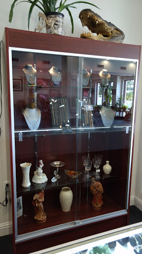 Pawn Shop «Triple Diamond Pawn and Jewelry», reviews and photos, 7401 Washington Ave, Ocean Springs, MS 39564, USA