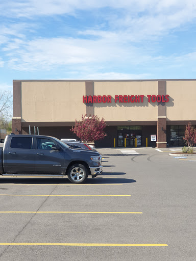 Hardware Store «Harbor Freight Tools», reviews and photos, 3179 Erie Blvd E, Syracuse, NY 13214, USA