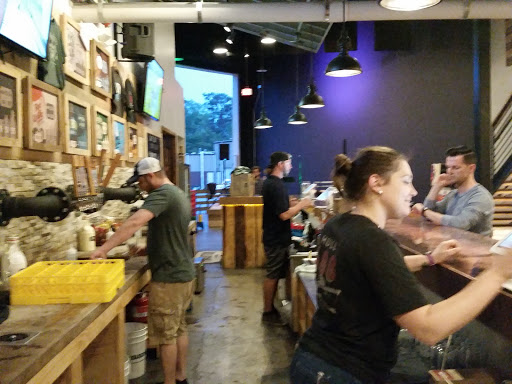 Brewery «Tradition Brewing Company», reviews and photos, 700 Thimble Shoals Blvd, Newport News, VA 23606, USA