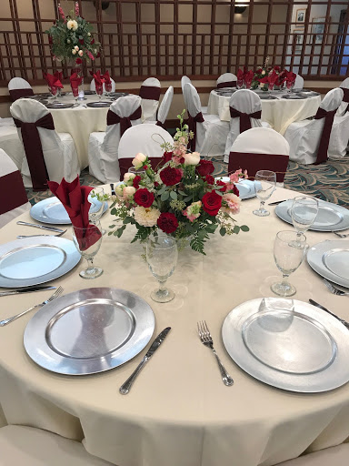 Florist «K & M Floral & Interior Plant Designs», reviews and photos, 537 Main St, Woodland, CA 95695, USA