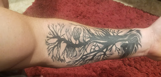 Tattoo Shop «Famous Tattoos & Body Piercing», reviews and photos, 5120 S Cleveland Ave, Fort Myers, FL 33907, USA