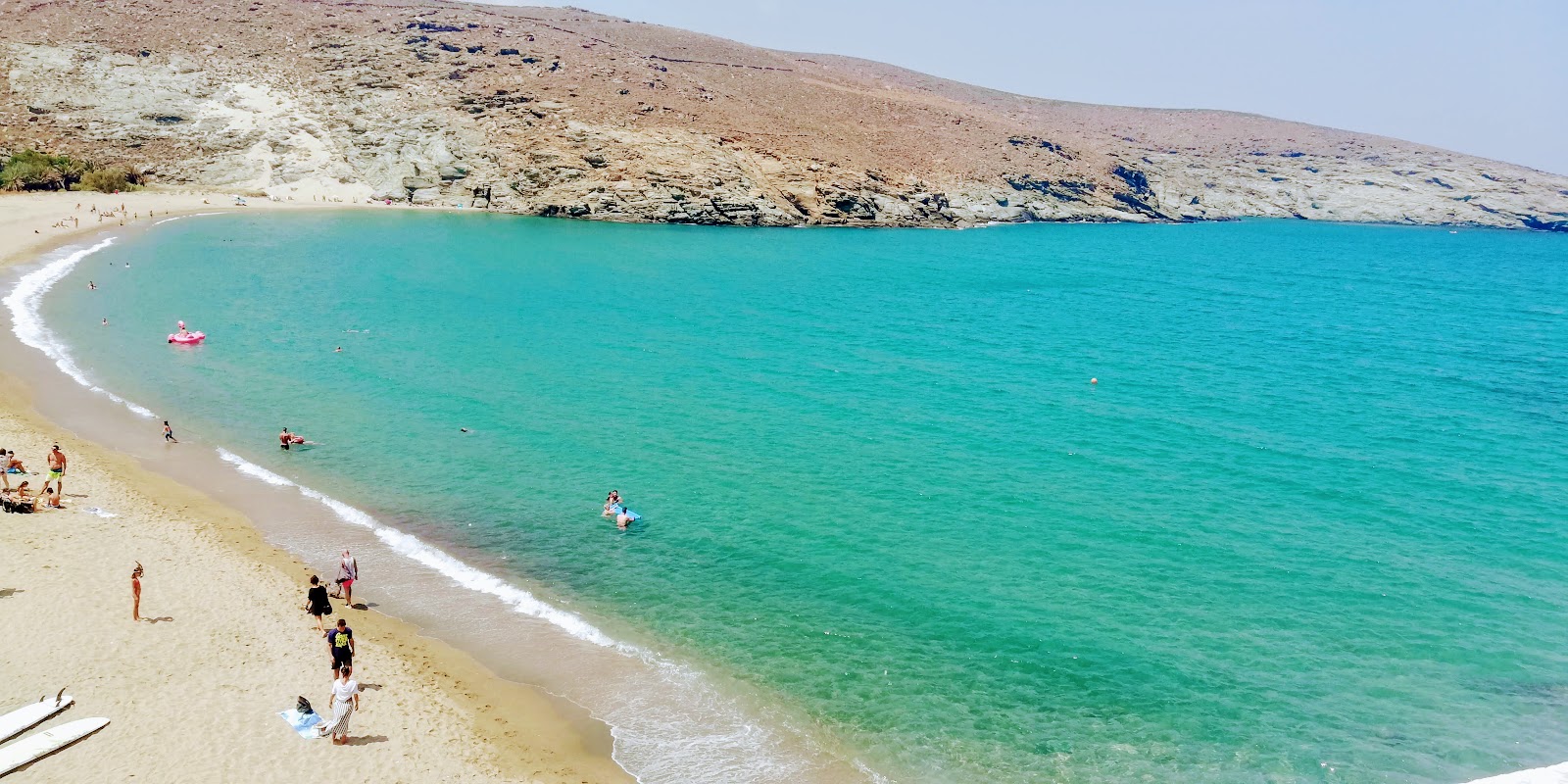 Zdjęcie Plaża Kolimvithra poparte klifami