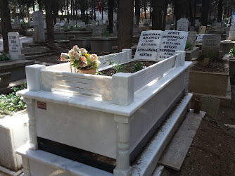 Yelki Mezarlığı