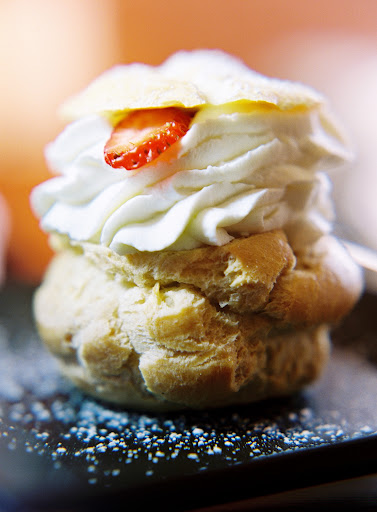 THE CHOCOLATE a dessert cafe, 212 State St, Orem, UT 84058, USA, 