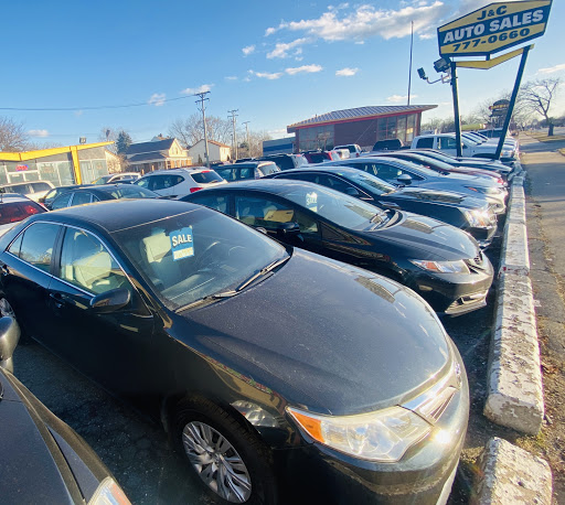 Used Car Dealer «J & C Auto Sales», reviews and photos, 24700 Gratiot Ave, Eastpointe, MI 48021, USA