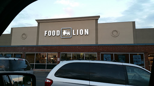Grocery Store «Food Lion», reviews and photos, 1941 S Church St, Smithfield, VA 23430, USA