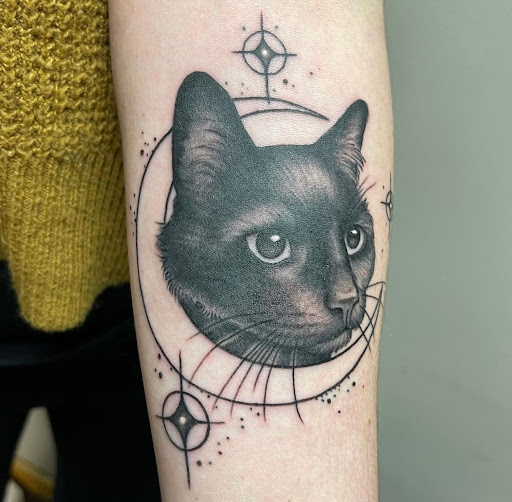 Find meaningful tattoo ideas for guys for your next unique tattoo in Albany at Dead Presidents Lounge