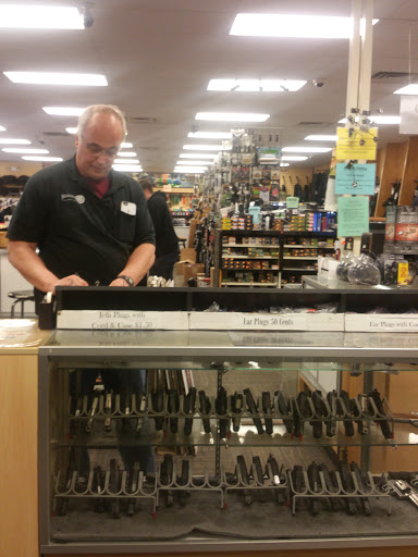 Gun Shop «Stonewall Limited Gun Shop», reviews and photos, 100 Ken Mar Industrial Pkwy, Broadview Heights, OH 44147, USA