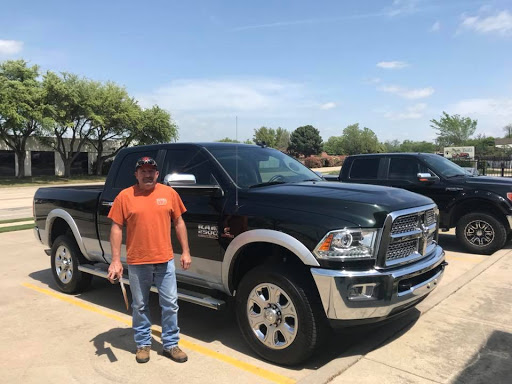 Used Car Dealer «Lone Star Car & Truck», reviews and photos, 1912 Old Denton Rd, Carrollton, TX 75006, USA
