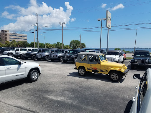 Car Dealer «Gator Chrysler Dodge Jeep», reviews and photos, 840 S Harbor City Blvd, Melbourne, FL 32901, USA