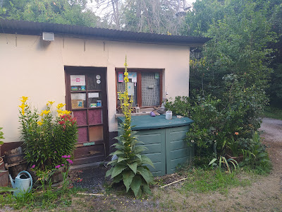 Camping La Courtine à Châtel-de-Neuvre