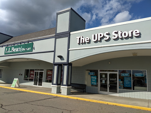 Shopping Mall «Lafayette Crossing», reviews and photos, 35 Lafayette Rd, North Hampton, NH 03862, USA