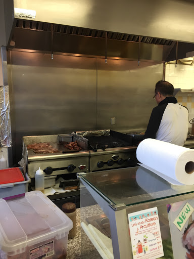 Grocery Store «Bart Grocery», reviews and photos, 108 Los Olivos Ave, Daly City, CA 94014, USA