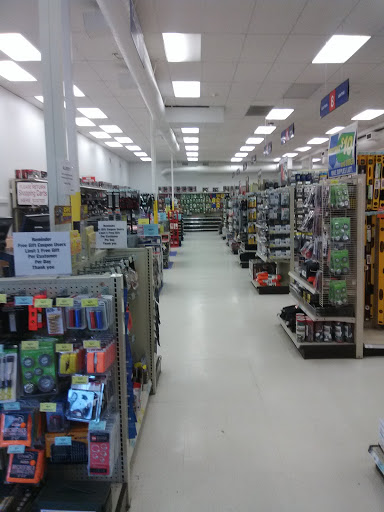 Hardware Store «Harbor Freight Tools», reviews and photos, 14506 NE 20th St STE 1, Bellevue, WA 98007, USA