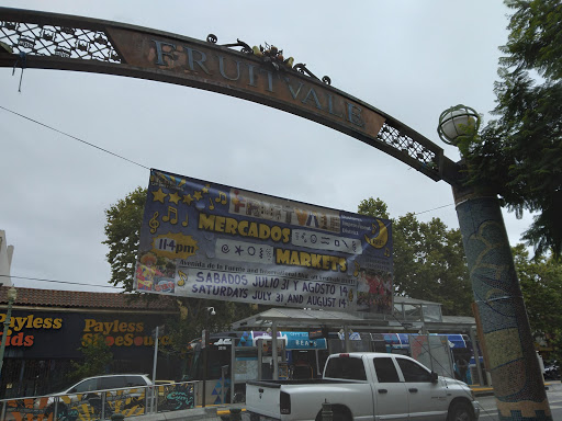 Shoe Store «Payless ShoeSource», reviews and photos, 3410 International Blvd, Oakland, CA 94601, USA