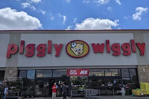 Piggly Wiggly McCalla image