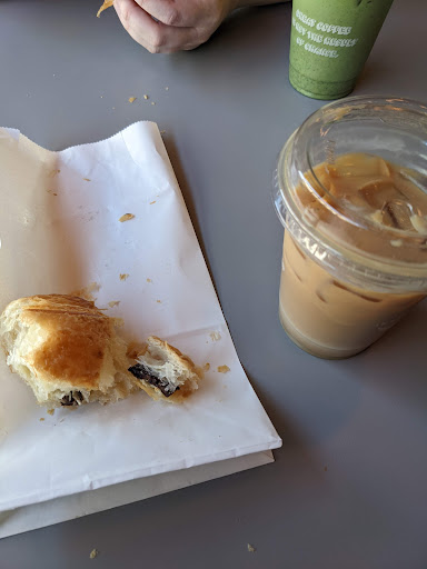 Coffee Shop «Intelligentsia Coffee Wicker Park Coffeebar», reviews and photos, 1609 W Division St, Chicago, IL 60622, USA