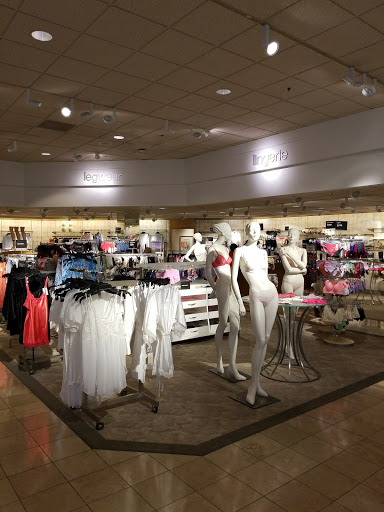 Shopping Mall «Salem Center», reviews and photos, 401 Center St NE, Salem, OR 97301, USA