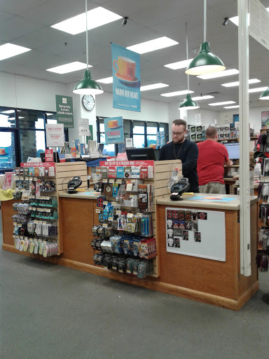 Book Store «Half Price Books», reviews and photos, 8211 Arbor Square Dr, Mason, OH 45040, USA