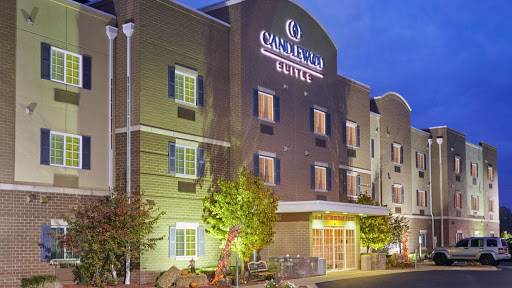 Candlewood Suites Milwaukee Airport-Oak Creek, an IHG Hotel