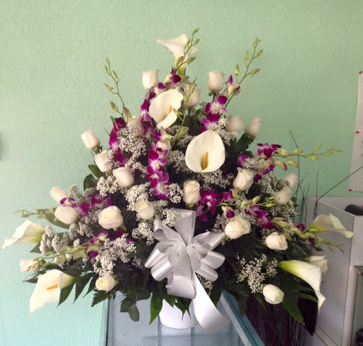 Florist «Primavera Florist Pedro», reviews and photos, 5510 W Flagler St, Coral Gables, FL 33134, USA