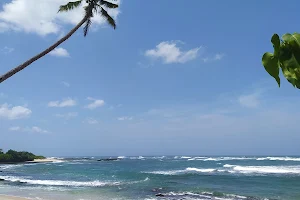 Kamburugamuwa Beach image