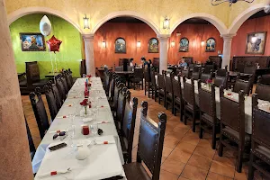 El Salto Mexican Restaurant image