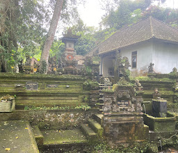 Beji Hill Waterfall photo