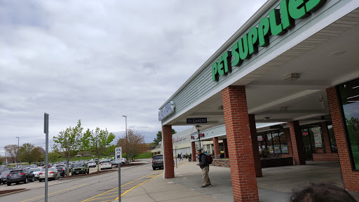 Salt Pond Shopping Center, 91 Point Judith Rd, Narragansett, RI 02882, USA, 