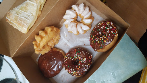 Donut Shop «Donut Star», reviews and photos, 2901 Cliff Rd E, Burnsville, MN 55337, USA