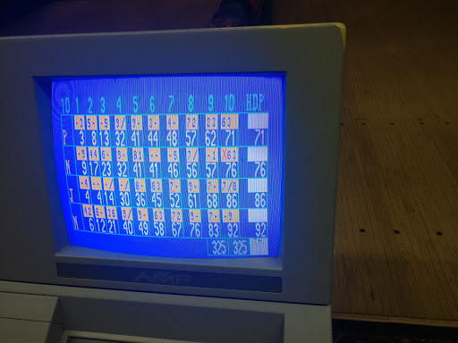 Bowling Alley «Bay Lanes Bowling», reviews and photos, 27229 Wolf Rd, Bay Village, OH 44140, USA