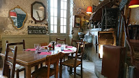 Atmosphère du Restaurant français A La Petite Ruelle à Vallet - n°7