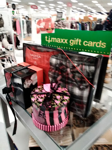 Department Store «T.J. Maxx and HomeGoods», reviews and photos, 649 Broadway, Bangor, ME 04401, USA