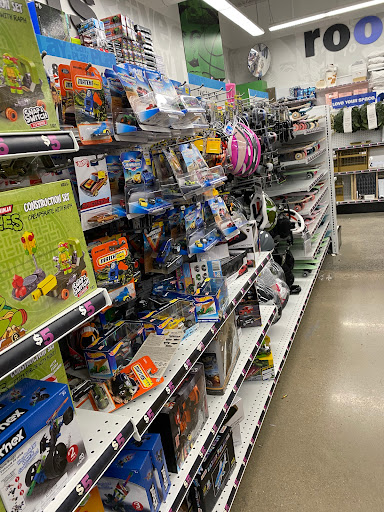 Variety Store «Five Below», reviews and photos, 13005 Lee Jackson Memorial Hwy, Fairfax, VA 22033, USA