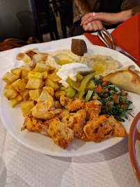 Plats et boissons du Restaurant libanais Vallon du Liban à Suresnes - n°11