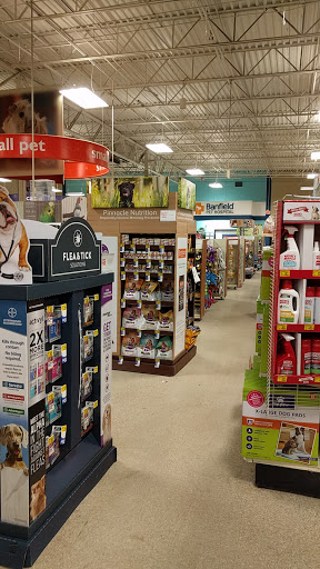 Pet Supply Store «PetSmart», reviews and photos, 2458 Central Park Ave, Yonkers, NY 10710, USA