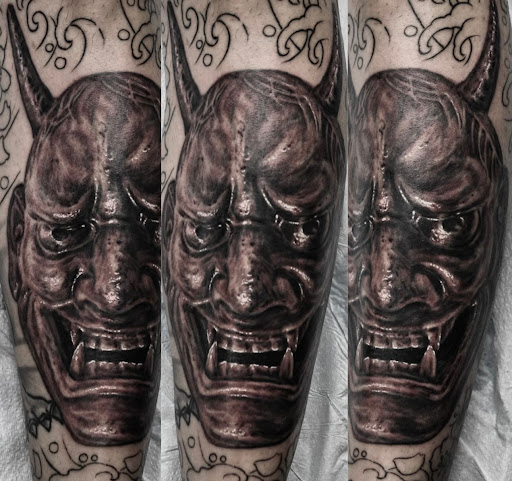 Explore feminine tattoo ideas, creative tattoo ideas in Sunnyvale, available at Da Wei Tattoo Inc