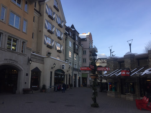 Liquor Store «Lionshead Liquor Store», reviews and photos, 641 Lionshead Pl # 2, Vail, CO 81657, USA