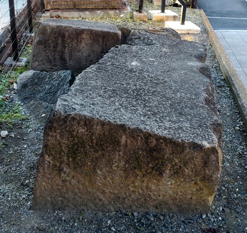 四谷門枡形石垣に用いられた石材