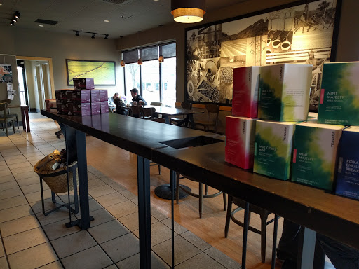 Coffee Shop «Starbucks», reviews and photos, 641 Farmington Ave, Bristol, CT 06010, USA
