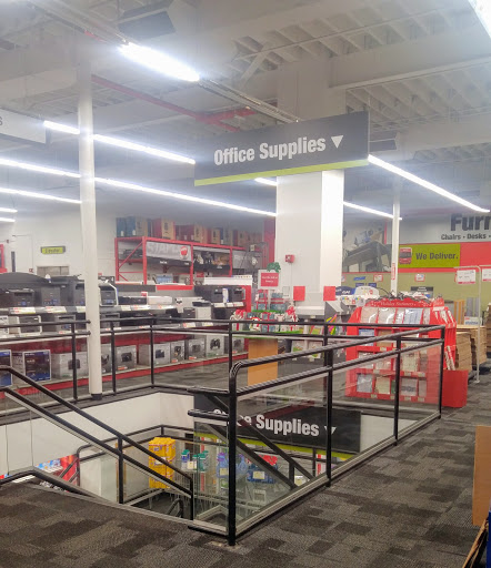 Office Supply Store «Staples», reviews and photos, 9319 5th Ave, Brooklyn, NY 11209, USA