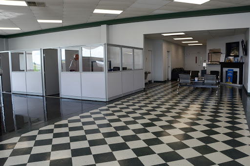 Car Repair and Maintenance «McGinley Dodge Chrysler Jeep RAM Kawasaki», reviews and photos, 7 Shamrock Boulevard, Highland, IL 62249, USA