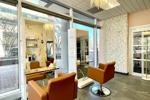 J'ama Hair Studio image