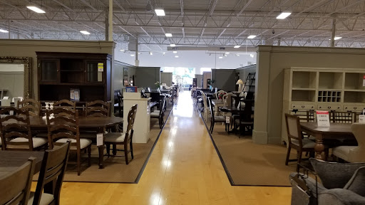 Furniture Store «Value City Furniture», reviews and photos, 8032 Burlington Pike, Florence, KY 41042, USA