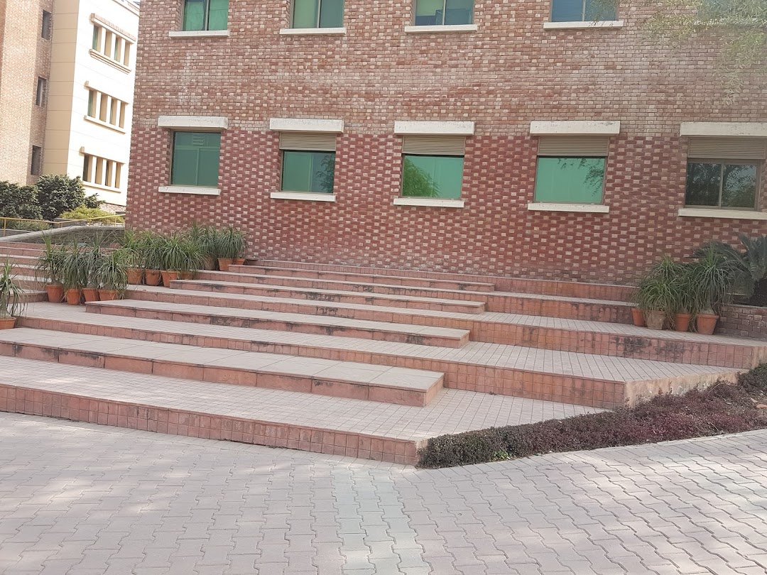 DEPARTMENT OF PHYSICS, CIIT ISLAMABAD