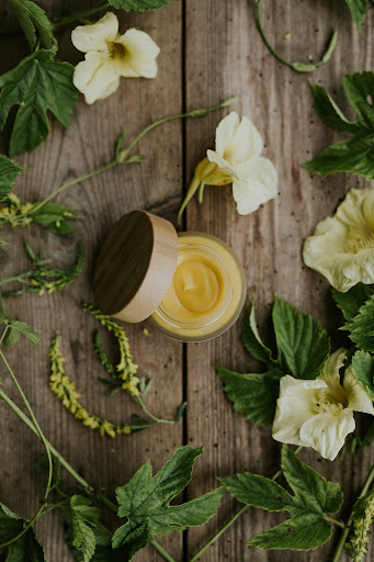 Tree & EKunsth Skincare in Søby, Ærø