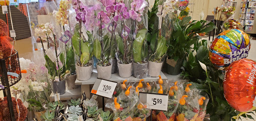 Supermarket «Giant», reviews and photos, 5469 Mapledale Plaza, Dale City, VA 22193, USA